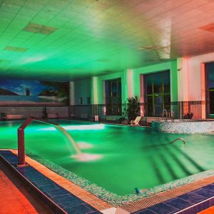 Бассейн в санатории Лесной в городе Железноводске - фотография