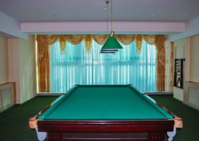 Бильярд в санатории Лесной в городе Железноводске - фотография