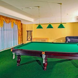 Бильярд в санатории Лесной в городе Железноводске - фотография