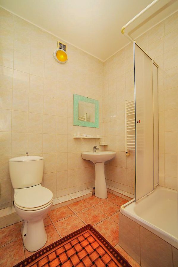 Двухместный номер в санатории Лесной в городе Железноводске - фотография