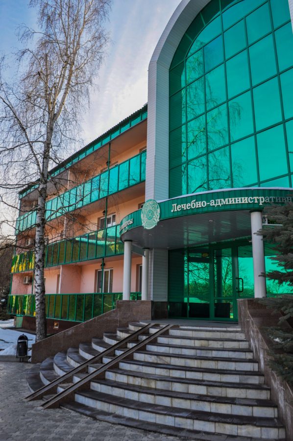 Санаторий Лесной в городе Железноводске - фотография