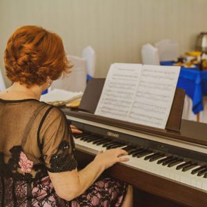 Питание в Общем обеденном зале в санатории Лесной в городе Железноводске - фотография