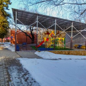 Территория в санатории Лесной в городе Железноводске - фотография