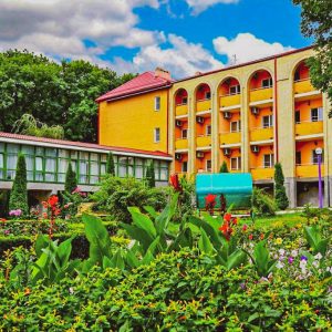 Санаторий Лесной в городе Железноводске - фотография