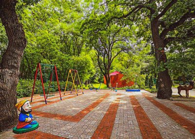 Территория в санатории Лесной в городе Железноводске - фотография