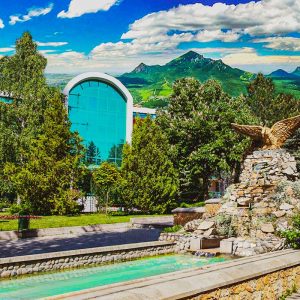 Санаторий Лесной в городе Железноводске - фотография