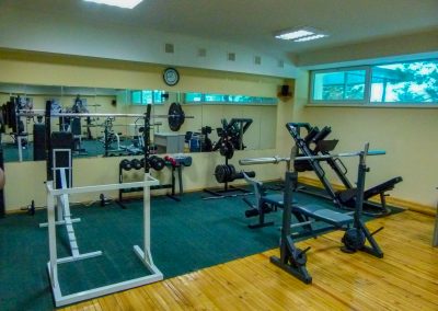 Тренажерный зал в санатории Лесной в городе Железноводске - фотография