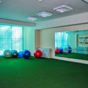 Зал ЛФК в санатории Лесной в городе Железноводске - фотография