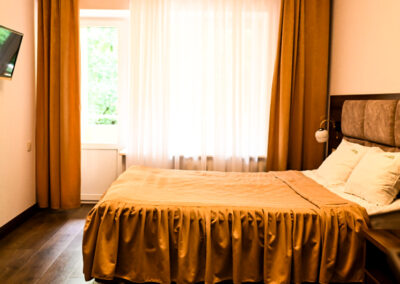 2 местный 2 комнатный Люкс улучшенный в санатории «Лесной» в г. Железноводске - фотография