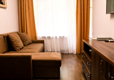 2 местный 2 комнатный Люкс улучшенный в санатории «Лесной» в г. Железноводске - фотография