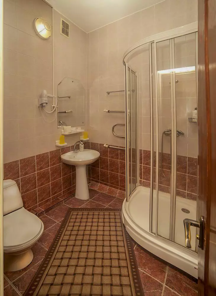 Трехместный номер в санатории Лесной в городе Железноводске - фотография