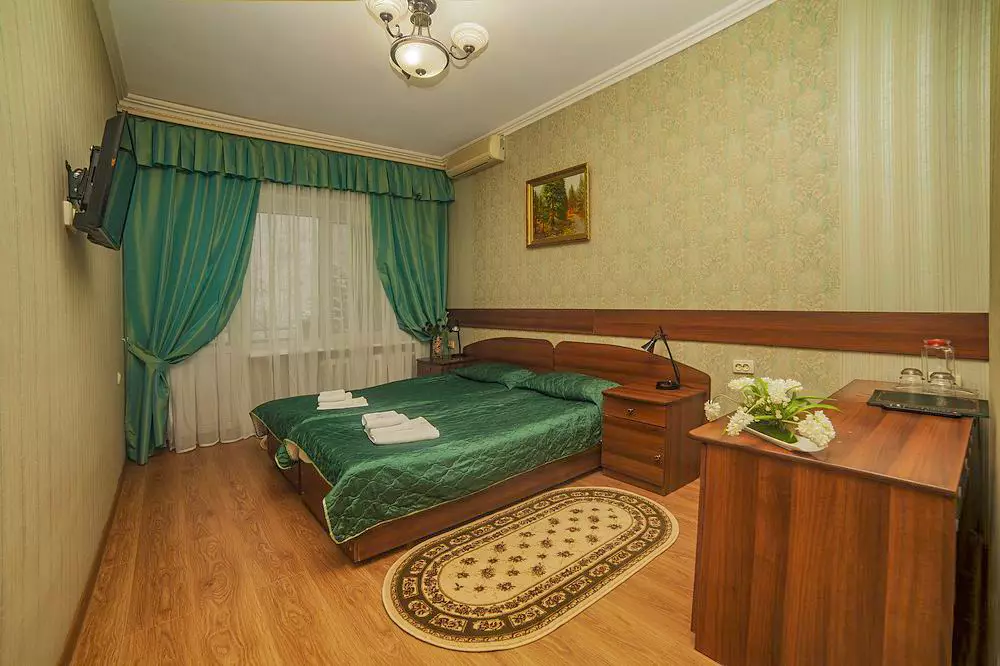 Двухместный номер в санатории Лесной в городе Железноводске - фотография